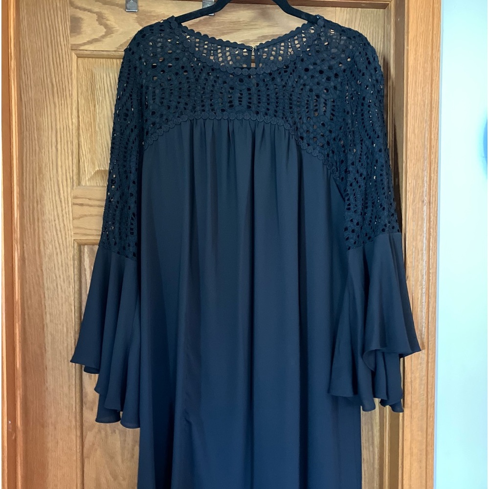 Lilly Pulitzer XL 16 Amenna Dress in Onyx Lace Little Black Dress - Picture 3 of 4